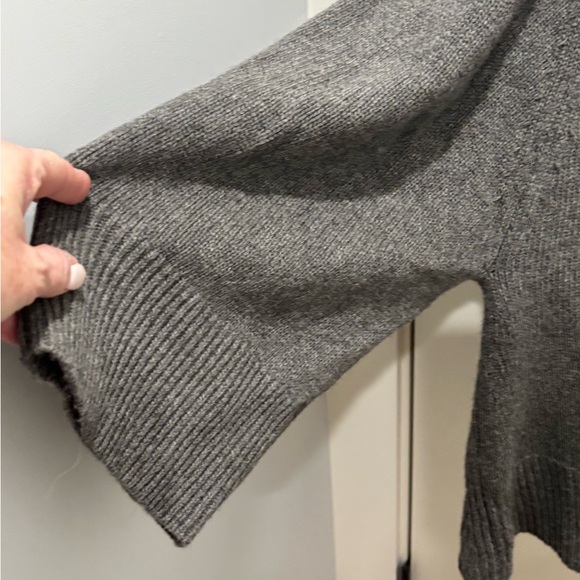 Theory Gray Turtleneck in Medium - Picture 10 of 10